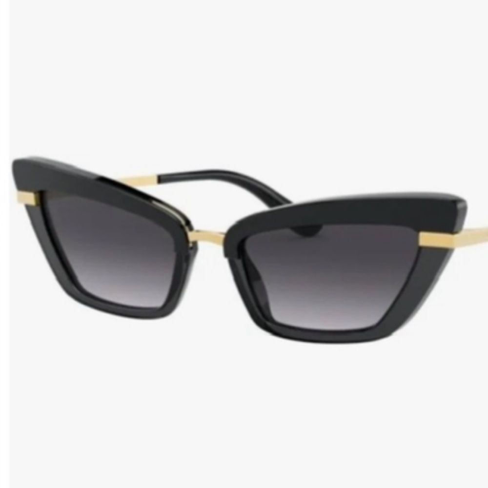 Dolce & Gabbana 🐈‍⬛ Cat Eye Sunglasses